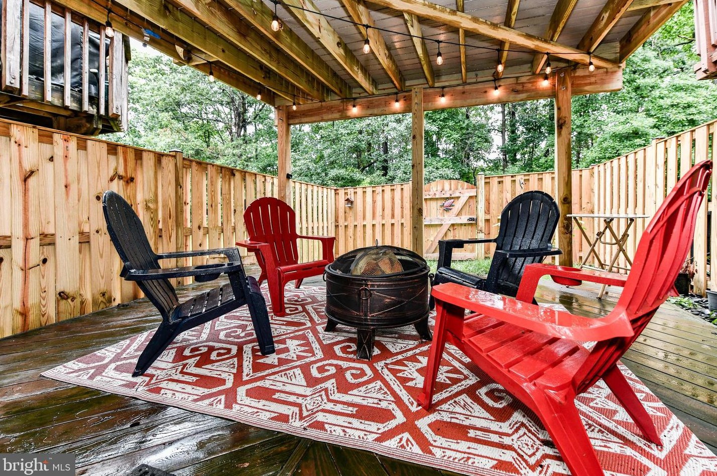 43792 Laburnum Sq, Ashburn VA  20147-5443 exterior