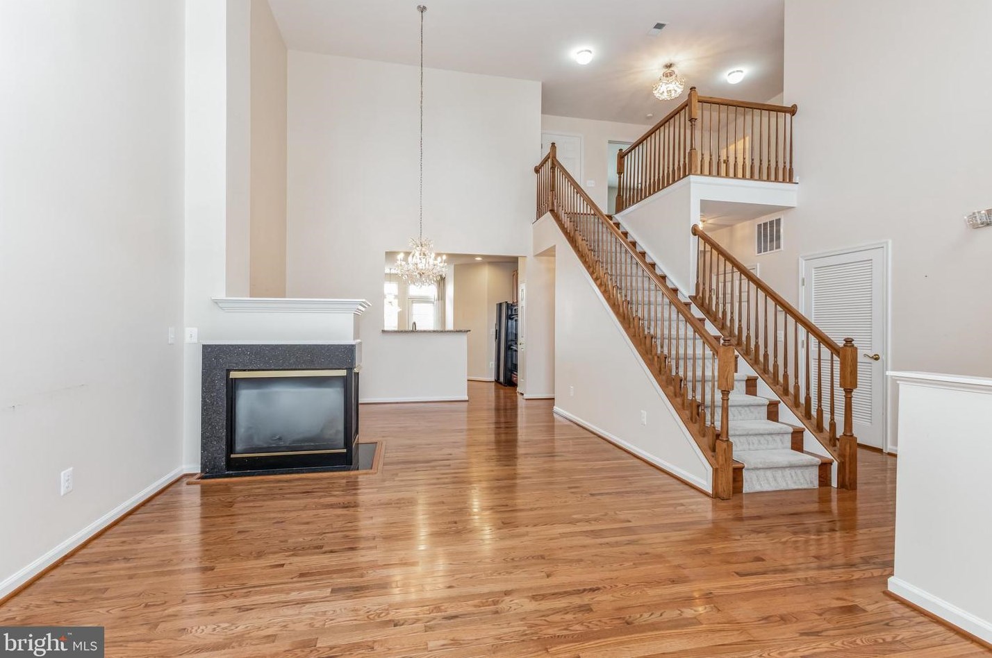 20884 Conesus Sq, Ashburn VA  20147-7153 exterior