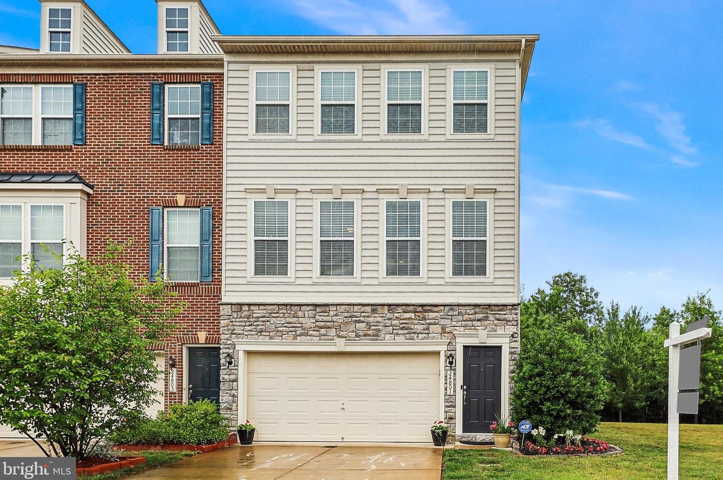 24801 Mason Dale Ter, Fairfax, VA 20152-4503