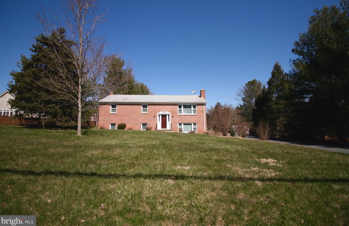 43594 Hay Rd, Ashburn, VA 20147