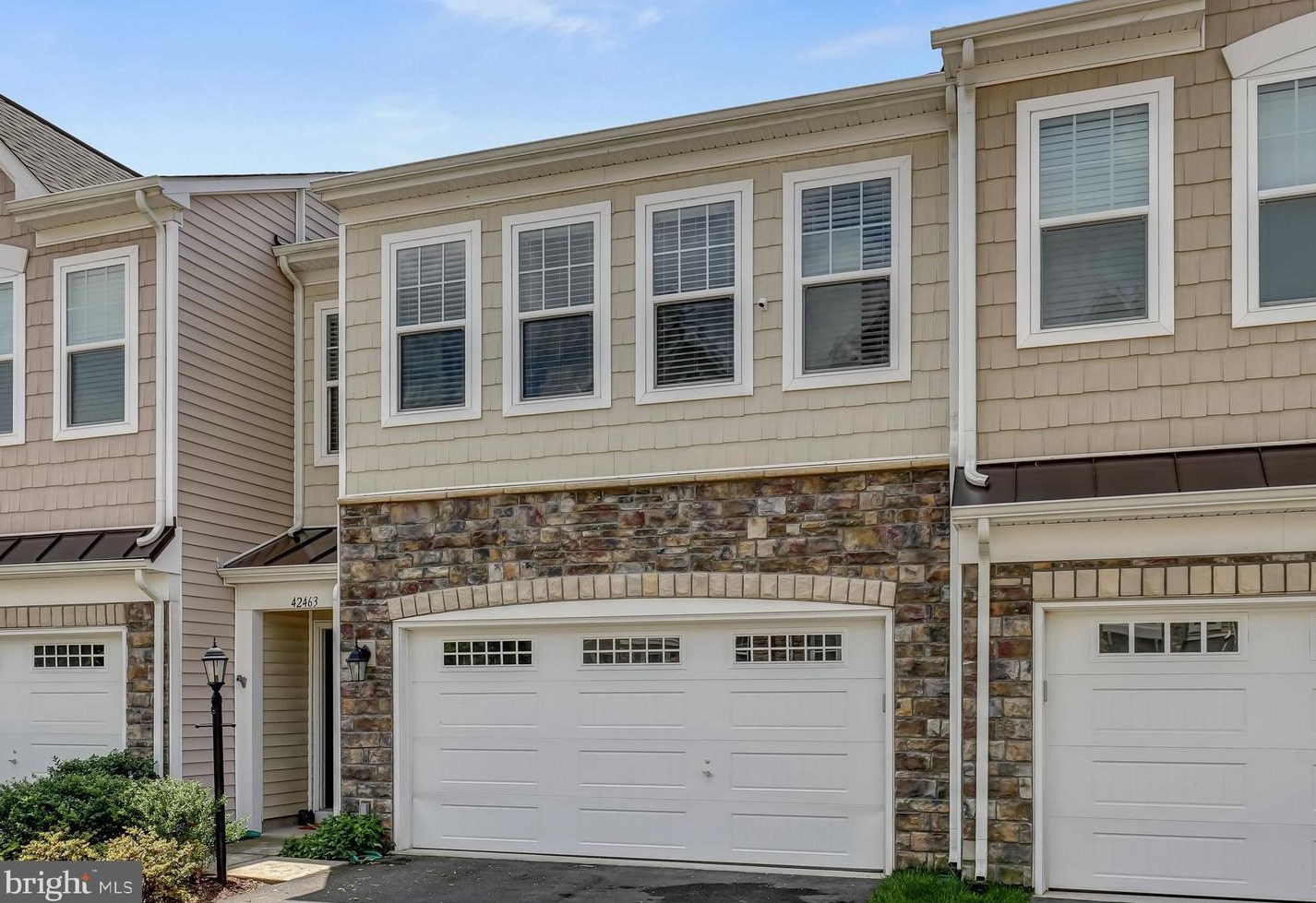 42463 Benfold Sq, Ashburn, VA 20148-7609