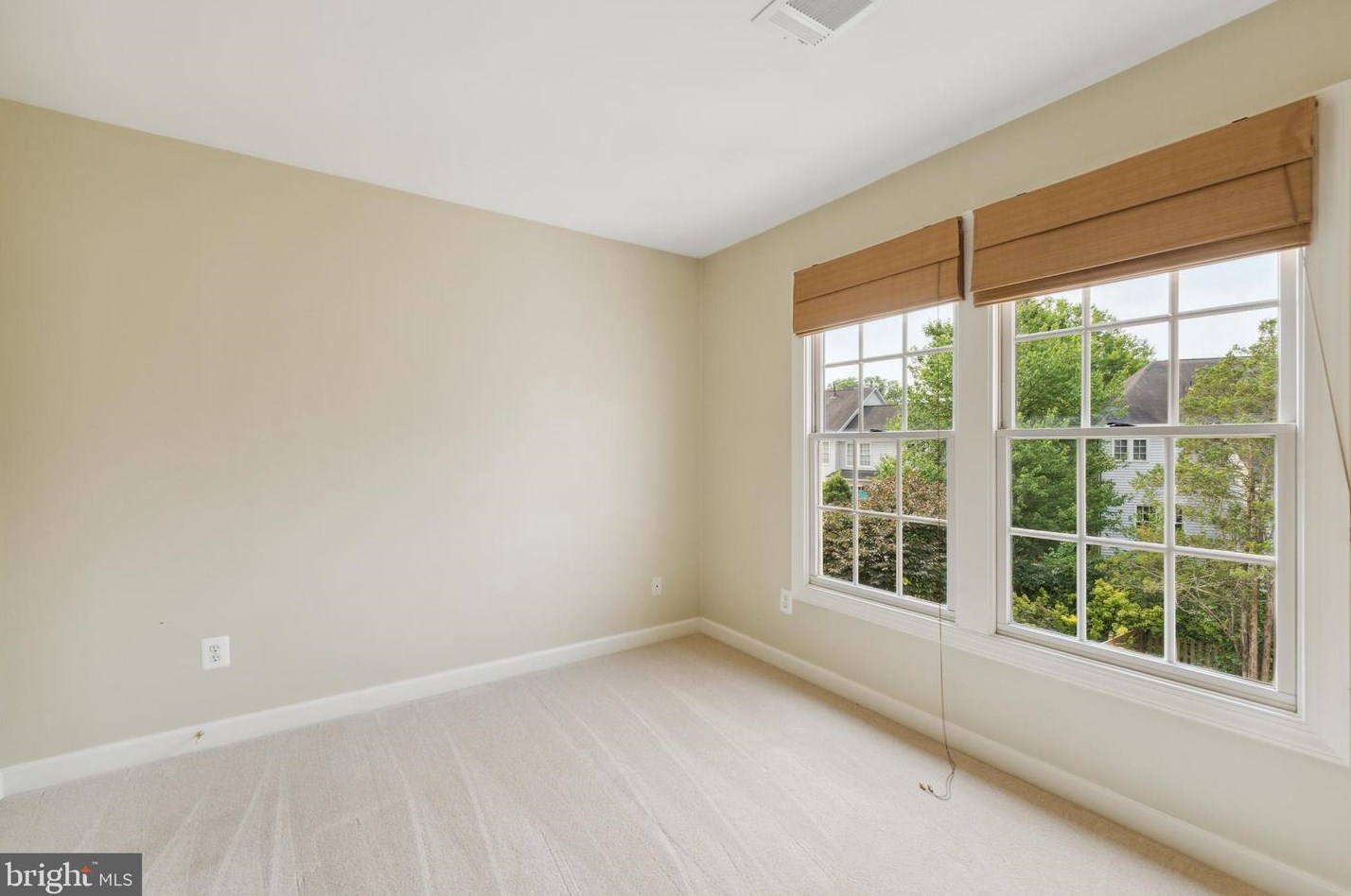 43237 Lighthouse Pl, Fairfax VA 20152-5341 exterior