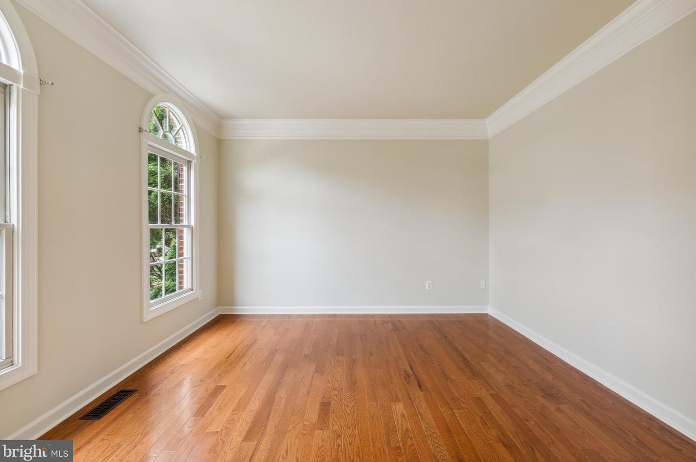 43237 Lighthouse Pl, Fairfax VA 20152-5341 exterior