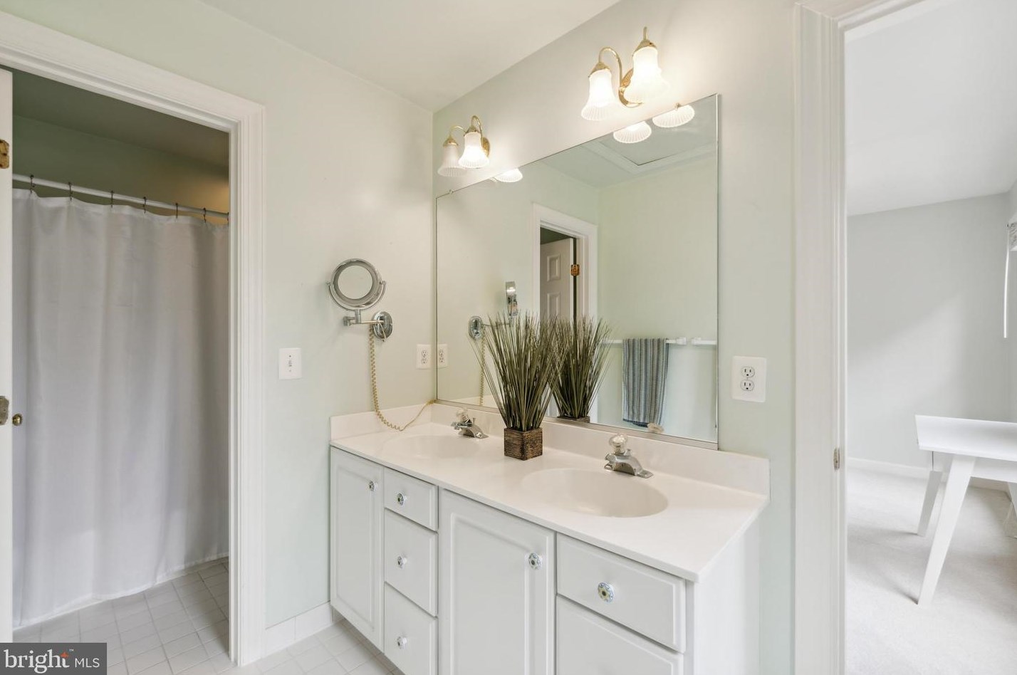 43237 Lighthouse Pl, Fairfax VA 20152-5341 exterior