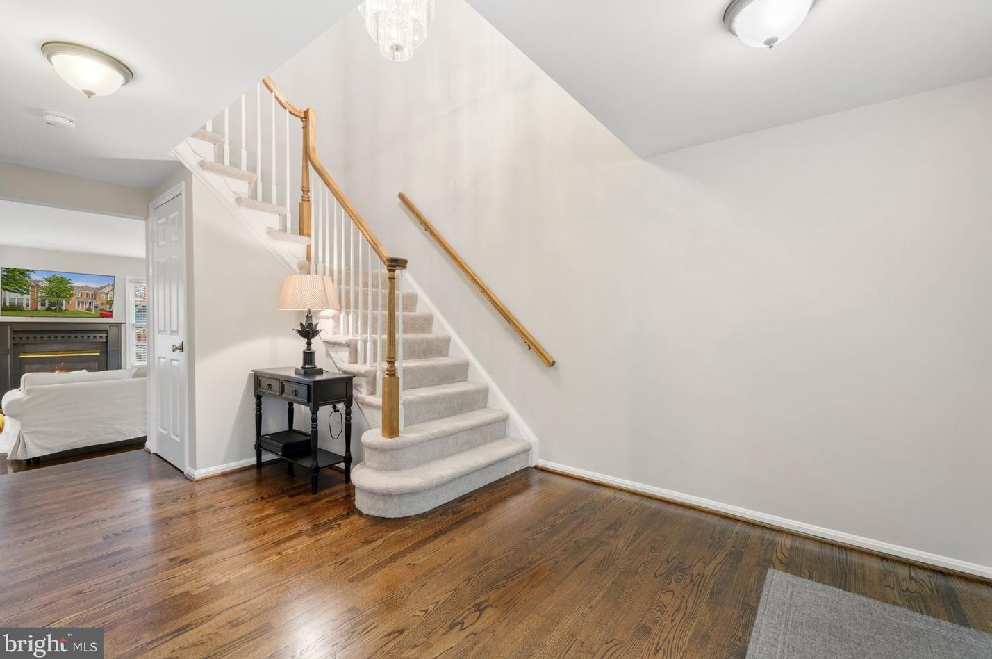 21825 Formosa Sq, Dulles VA  20164-7036 exterior