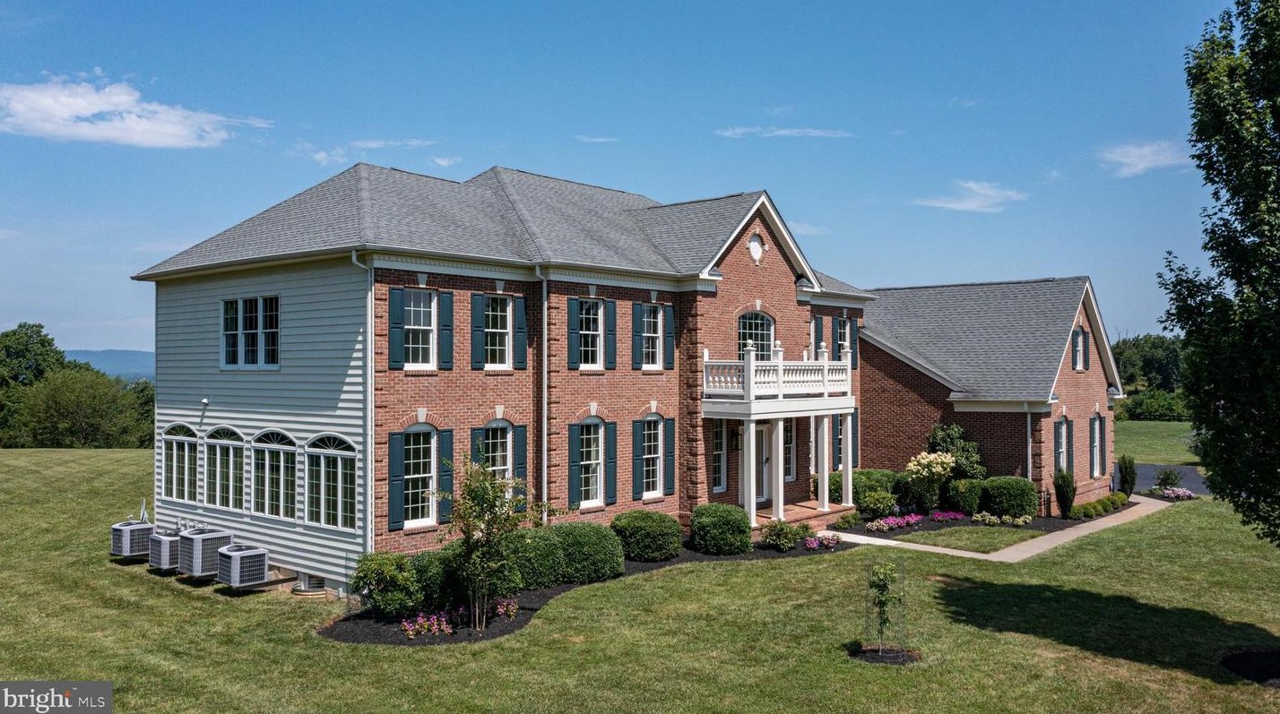 15197 Carver Ct, Waterford, VA 20197-1282