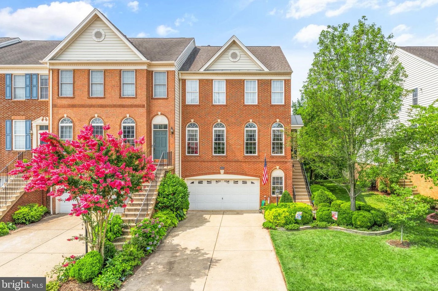 22553 Welborne Manor Sq, Ashburn, VA 20148-3146