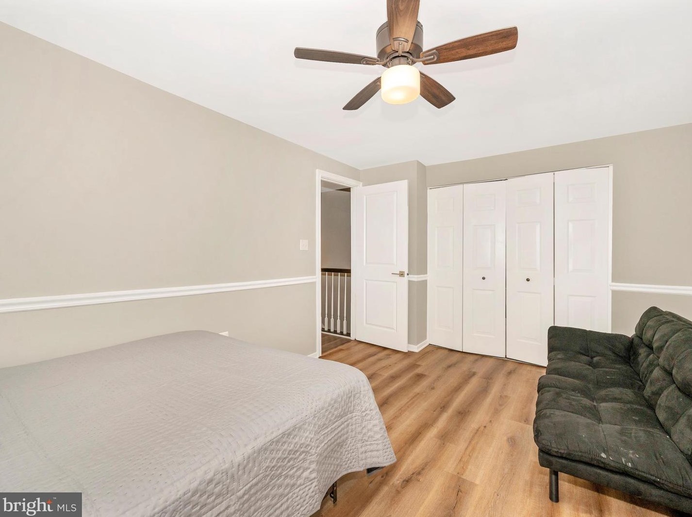 806 Brethour Ct, Dulles VA  20164-1438 exterior