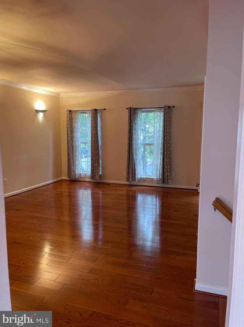 20597 Banbury Sq, Dulles VA  20165-7550 exterior