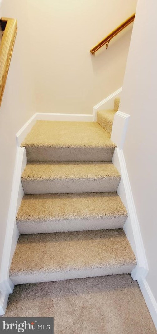 42529 Hollyhock Ter, Ashburn VA 20148-4839 exterior