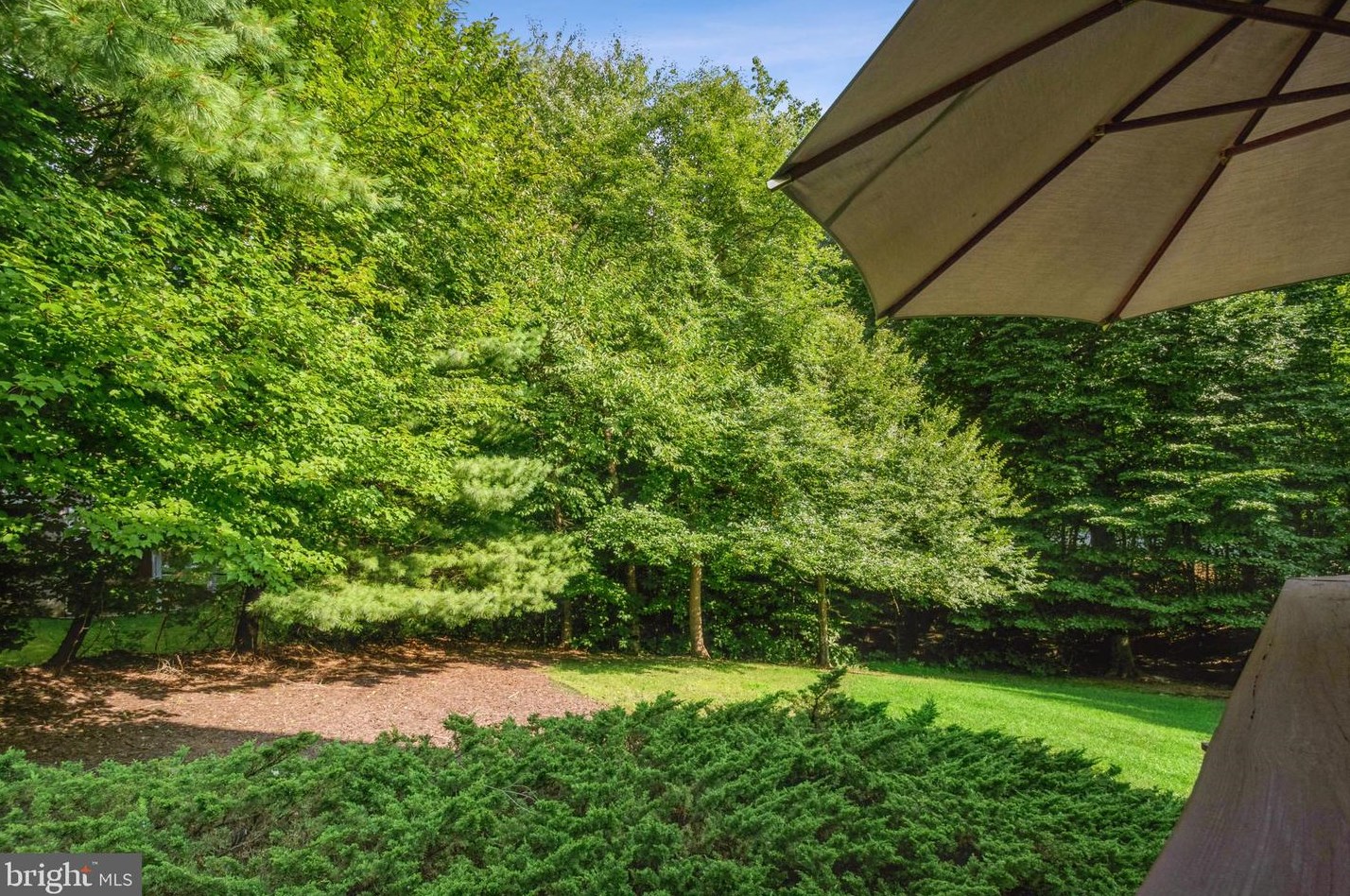 11317 Stonehouse Pl, Dulles VA  20165-5122 exterior