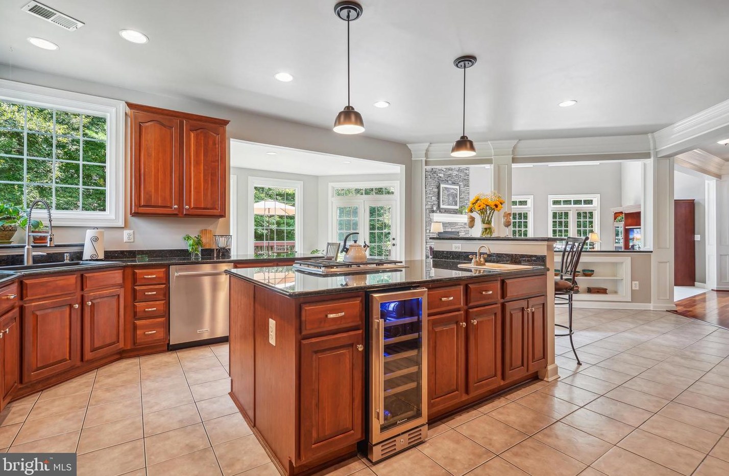 11317 Stonehouse Pl, Dulles VA  20165-5122 exterior