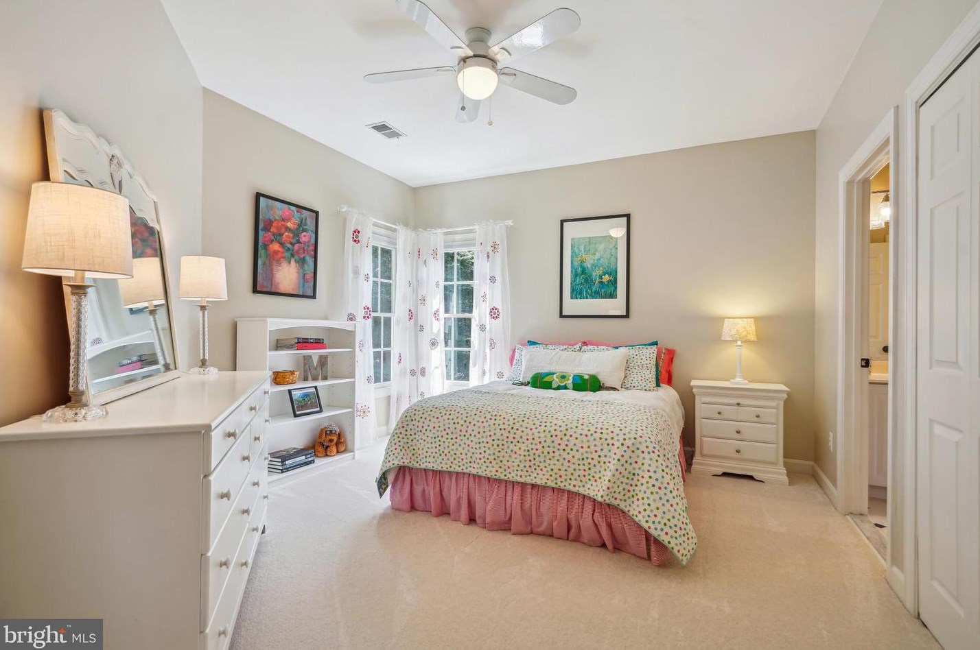 11317 Stonehouse Pl, Dulles VA  20165-5122 exterior