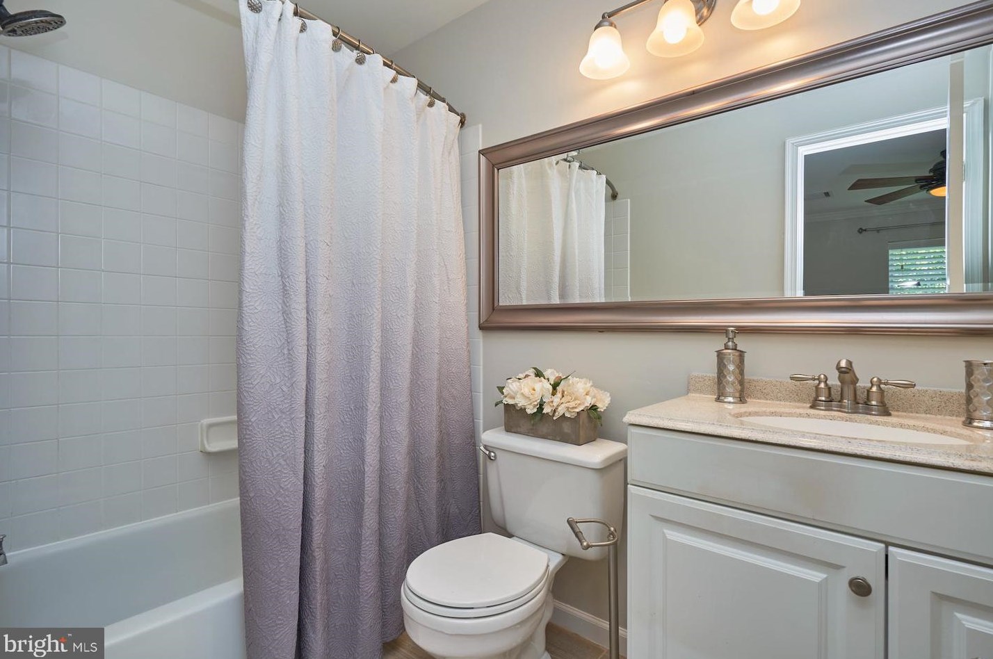 21822 Kings Xing Ter, Ashburn VA 20147-4519 exterior