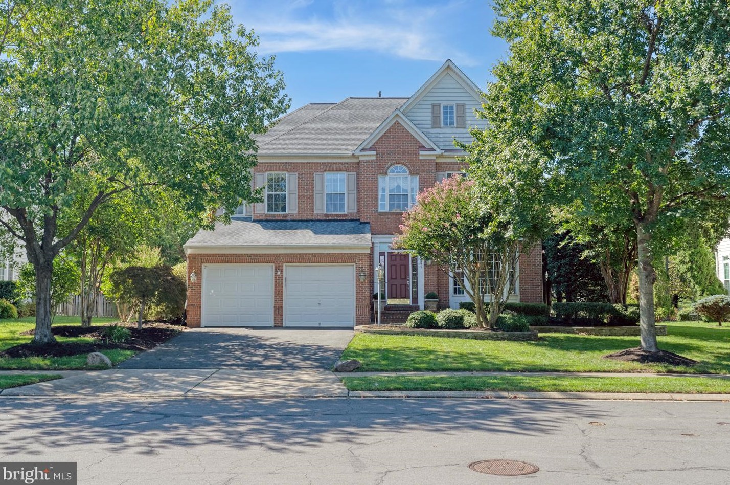 42877 Vestals Gap Dr, Ashburn, VA 20148-4004