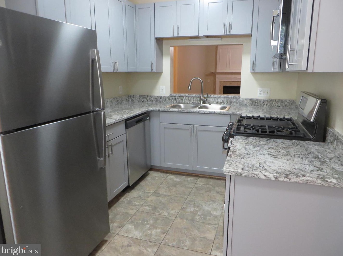 45491 Caboose Ter, Dulles, VA 20166-6816