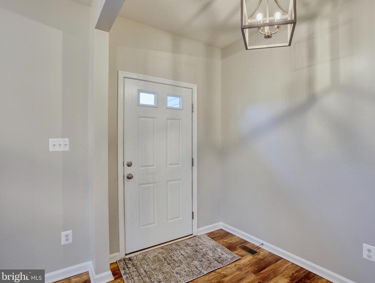 25266 Connor Ct, Stone Ridge, VA 20105-3074