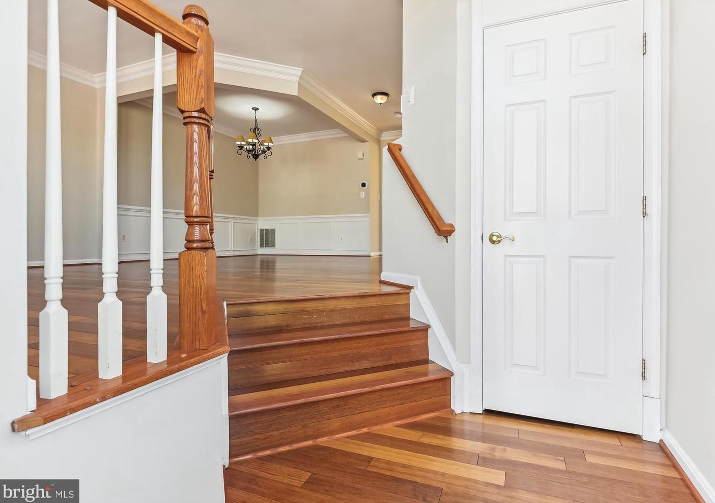 43113 Forest Edge Square, Ashburn, VA 20148
