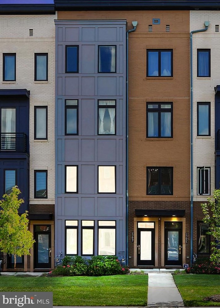 23657 Hopewell Manor Ter, Ashburn, VA 20148