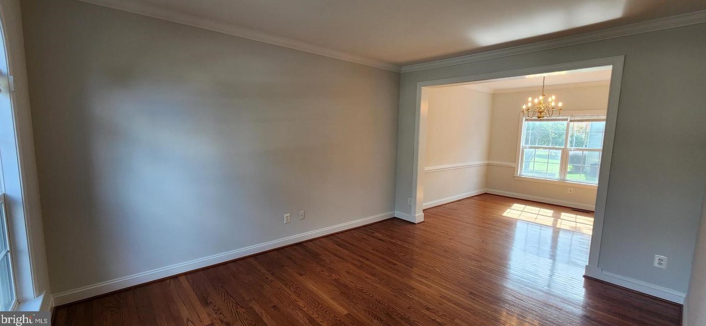 47745 Allegheny Cir, Dulles VA  20165-4706 exterior