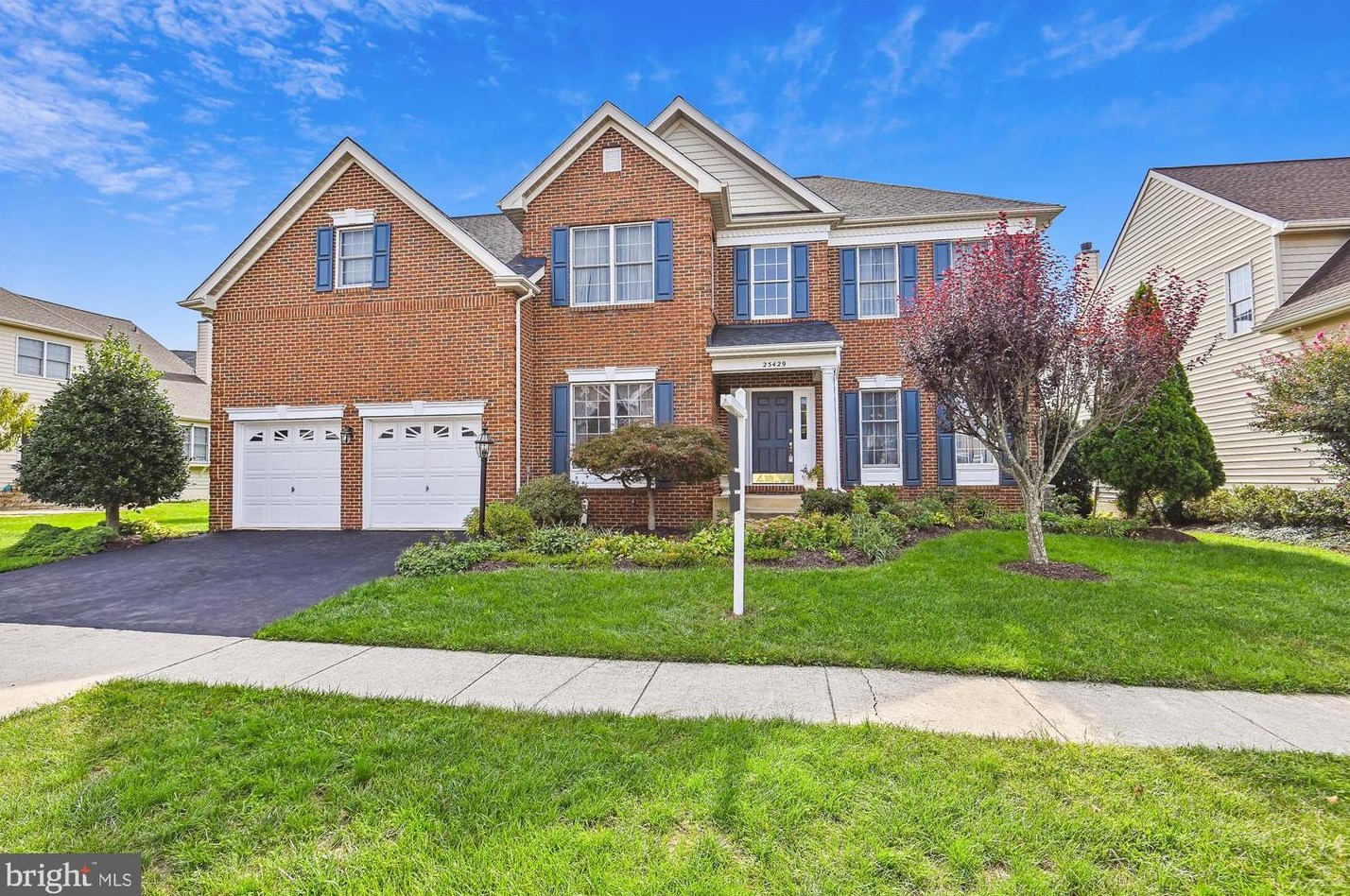 25429 Carrington Dr, Fairfax, VA 20152-3960