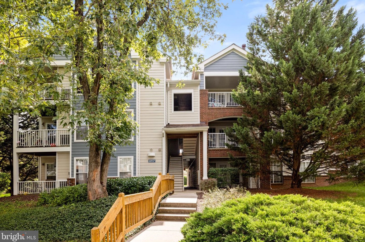 20957 Timber Ridge Ter, Ashburn, VA 20147-7715