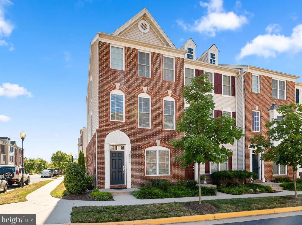 25119 Mcbryde Ter, Fairfax, VA 20152-6721