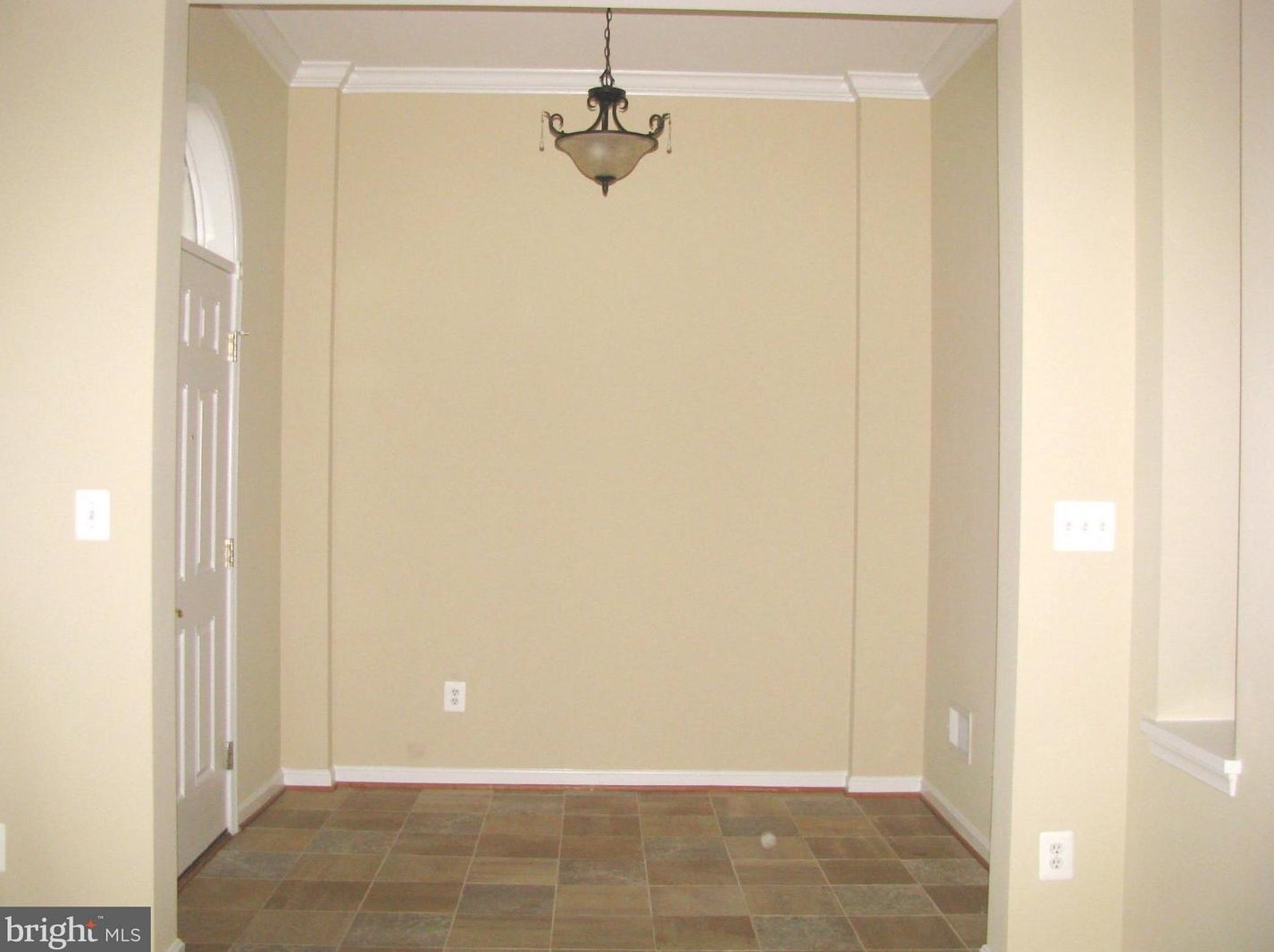 22942 Eversole Ter, Ashburn VA  20148-5672 exterior