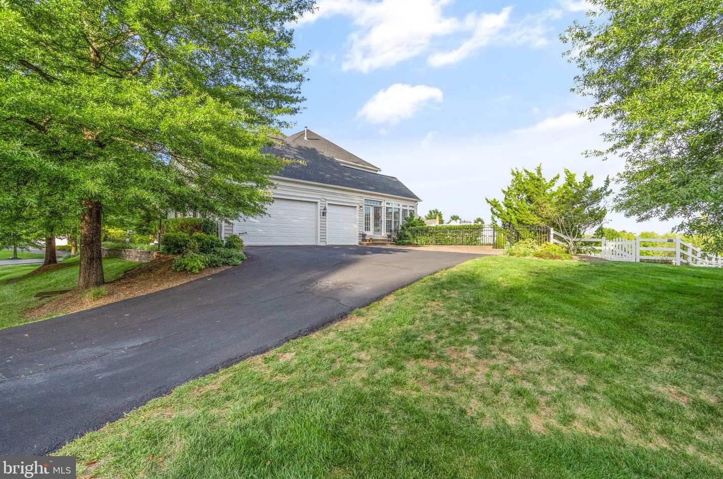 20906 Mcintosh Pl, Leesburg, VA 20175
