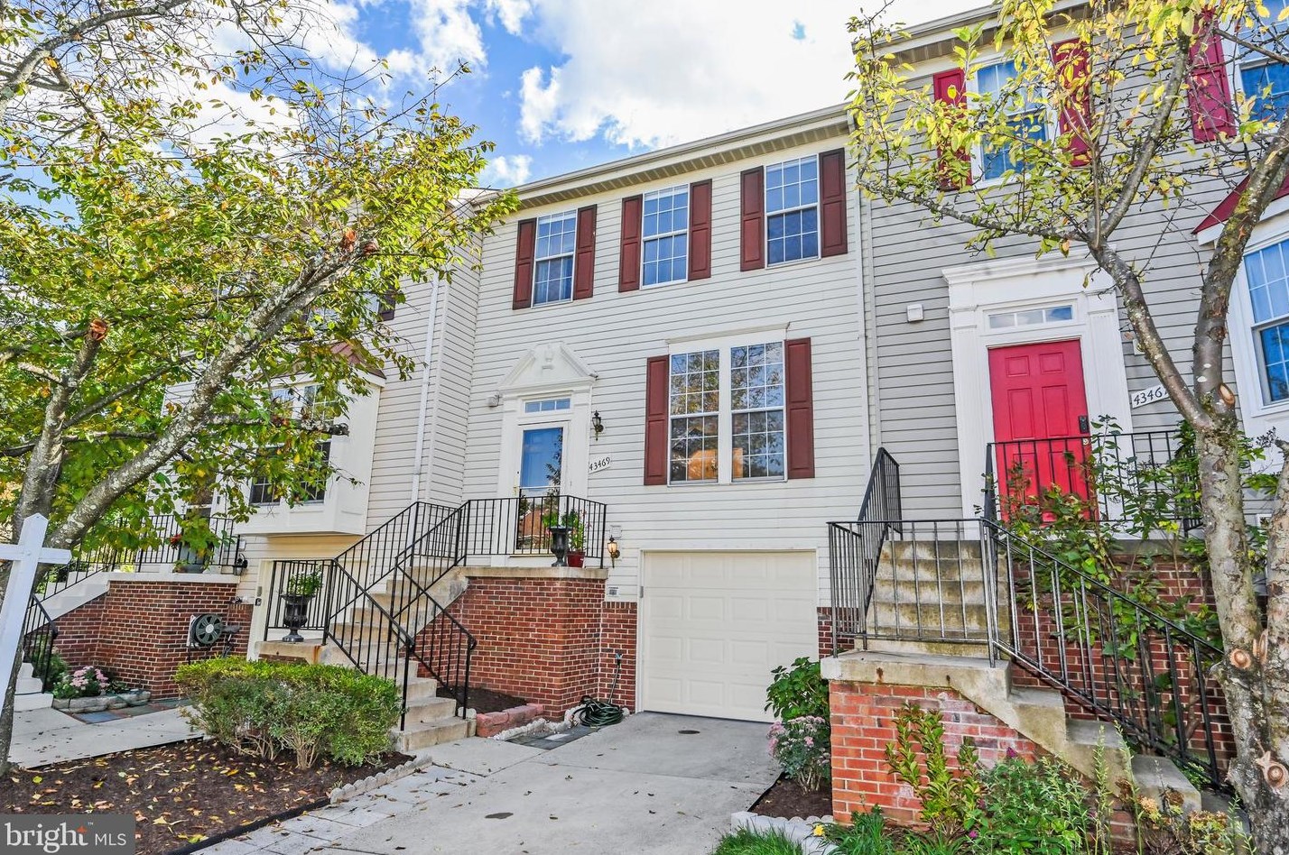 43469 Postrail Sq, Ashburn, VA 20147-4632