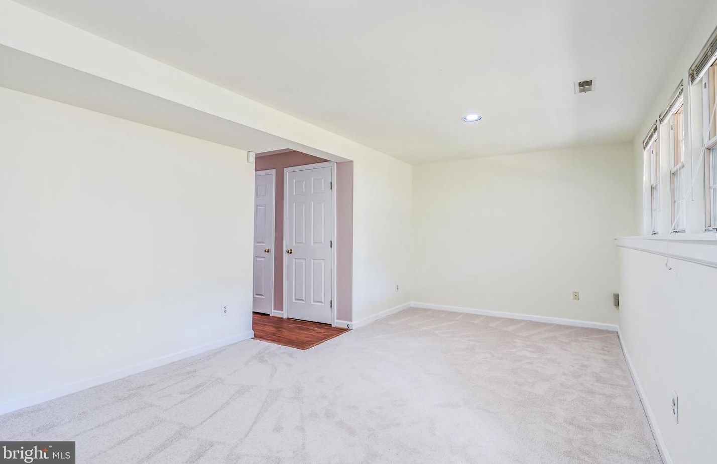 43469 Postrail Sq, Ashburn VA  20147-4632 exterior