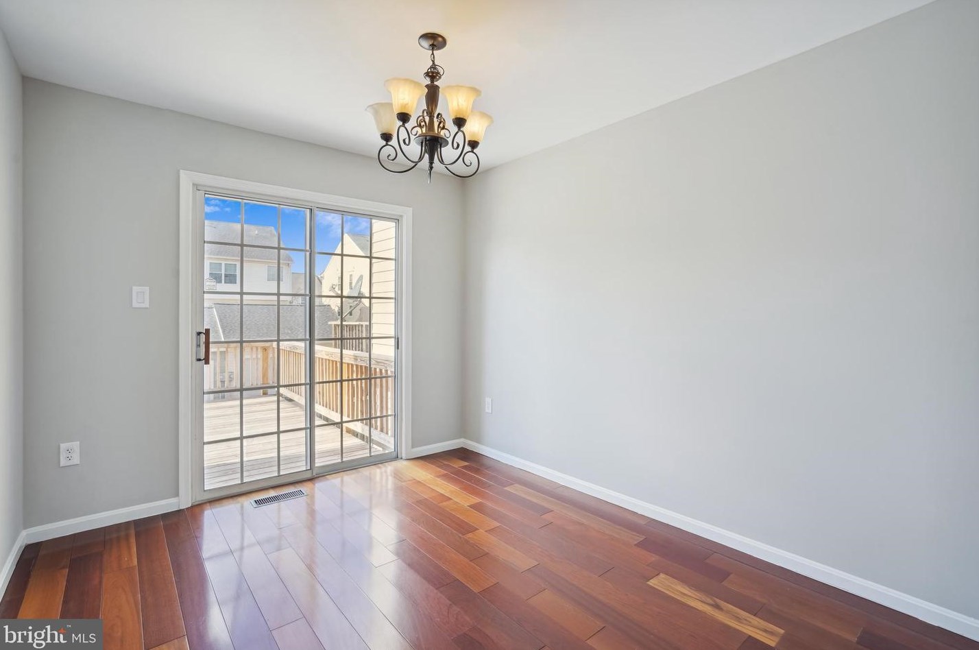 22989 Whitehall Ter, Dulles VA  exterior