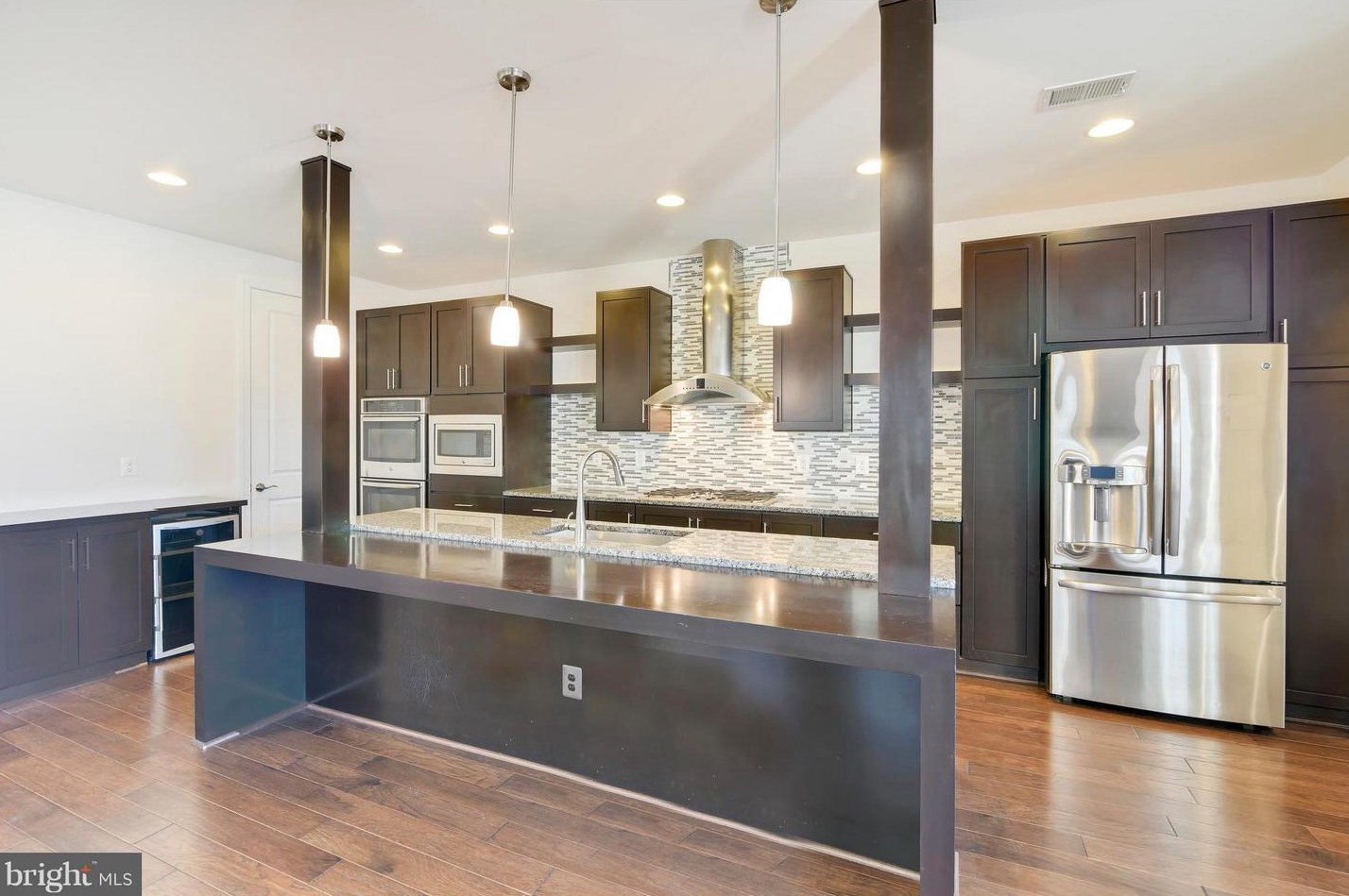 20442 Codman Dr, Ashburn, VA 20147