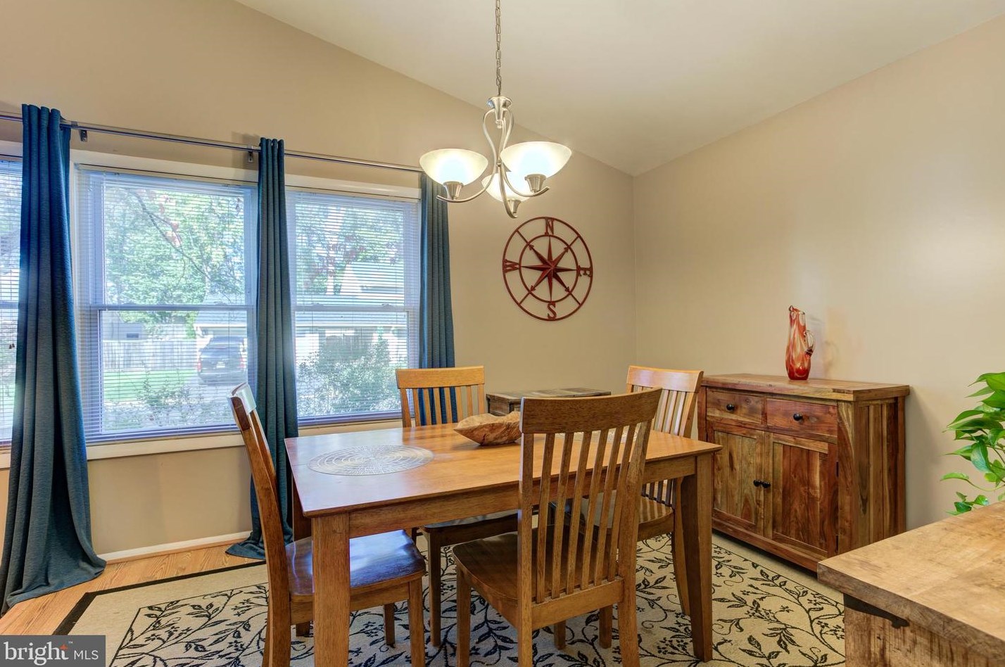 212 Penny Ln, Dulles VA  20164-1606 exterior