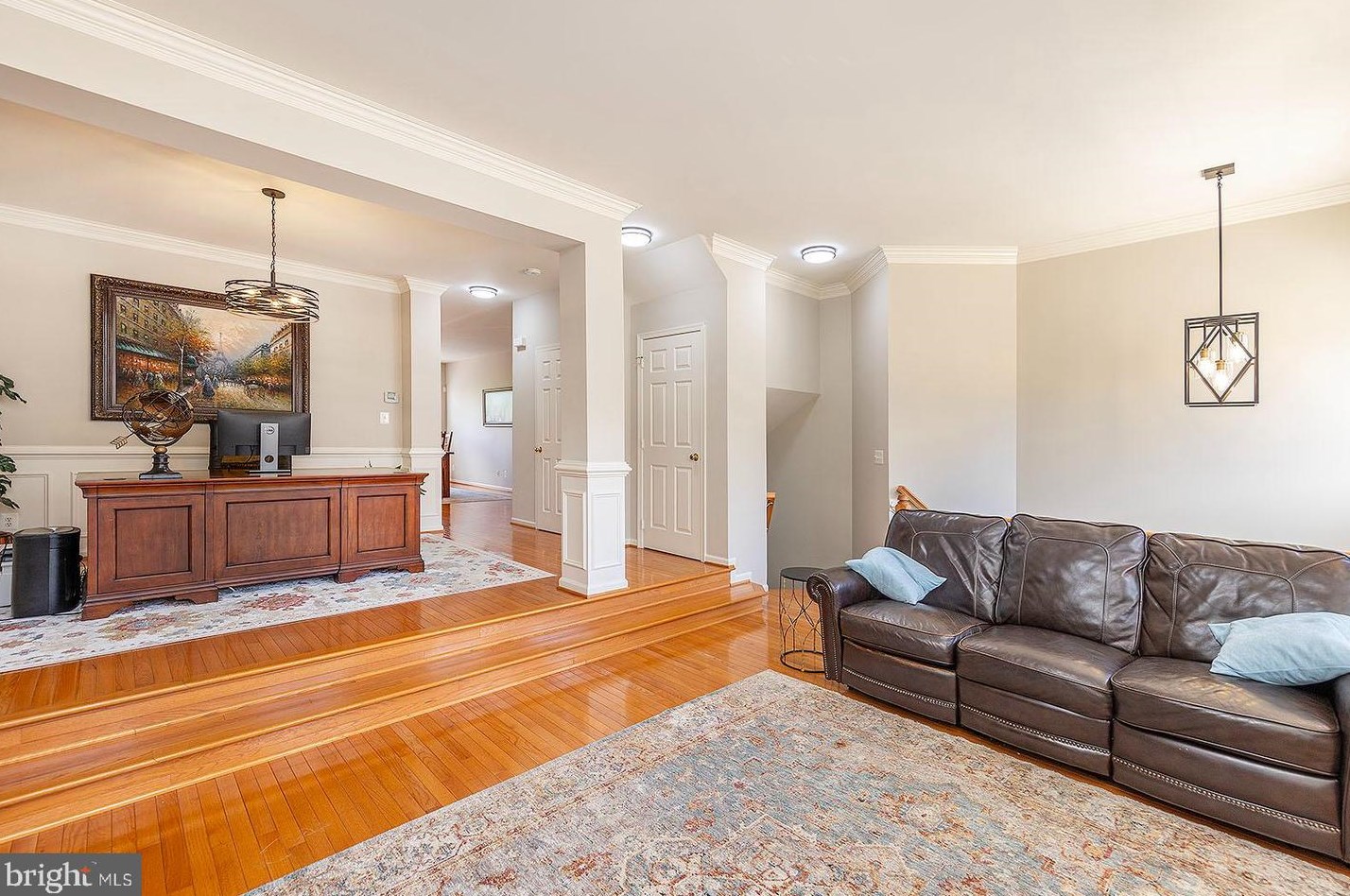 192 Spencer Ter Se, Leesburg, VA 20175