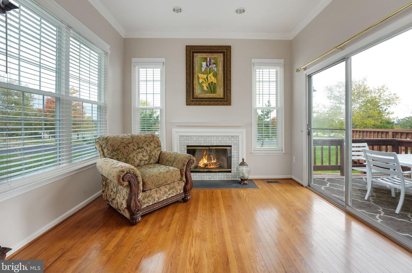 21207 Owls Nest Sq, Ashburn, VA 20147-4886