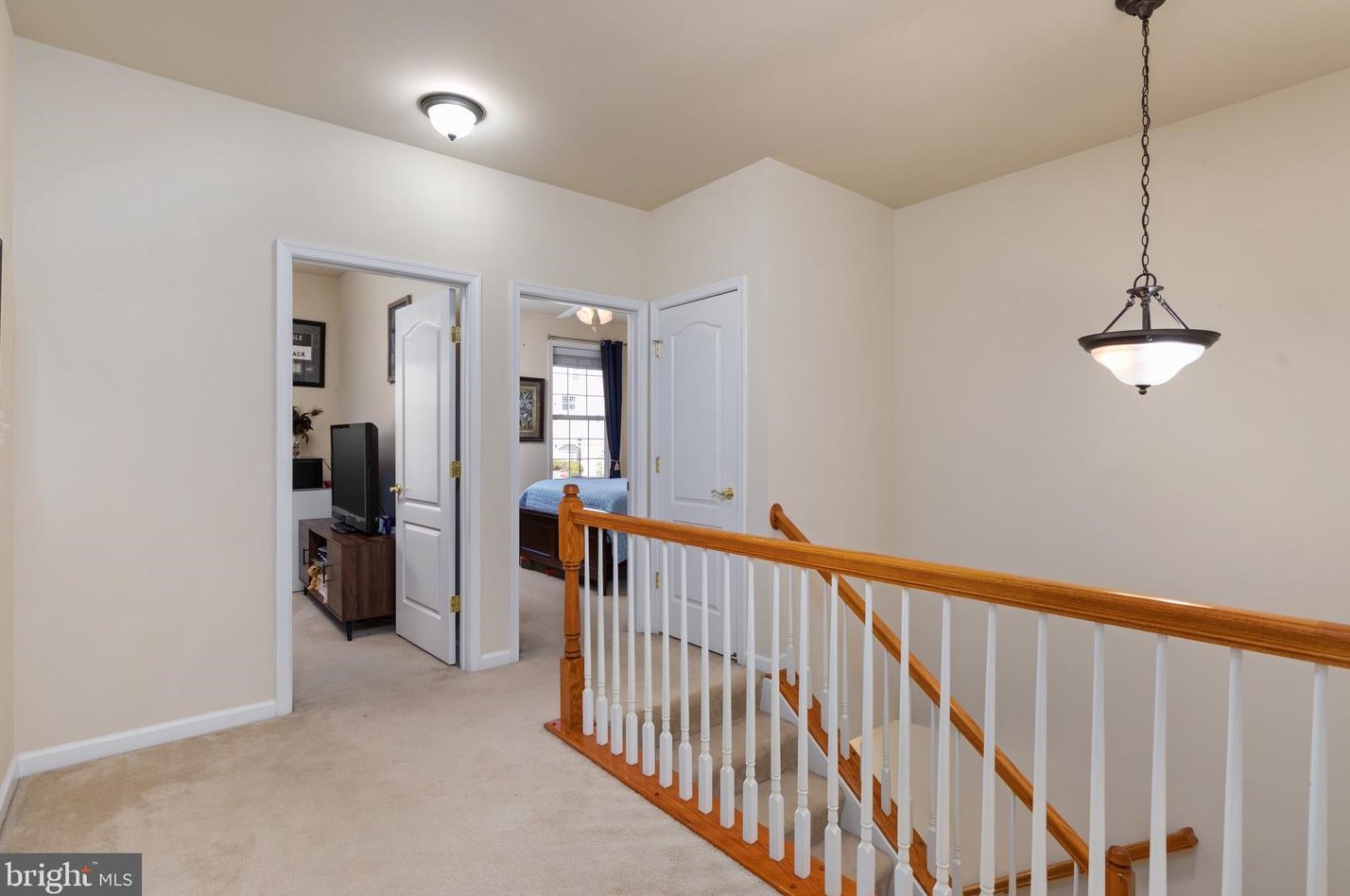 42591 Hollyhock Ter, Ashburn VA 20148-6408 exterior