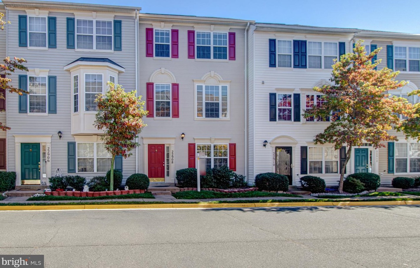 22908 Benson Ter, Dulles, VA 20166-4332