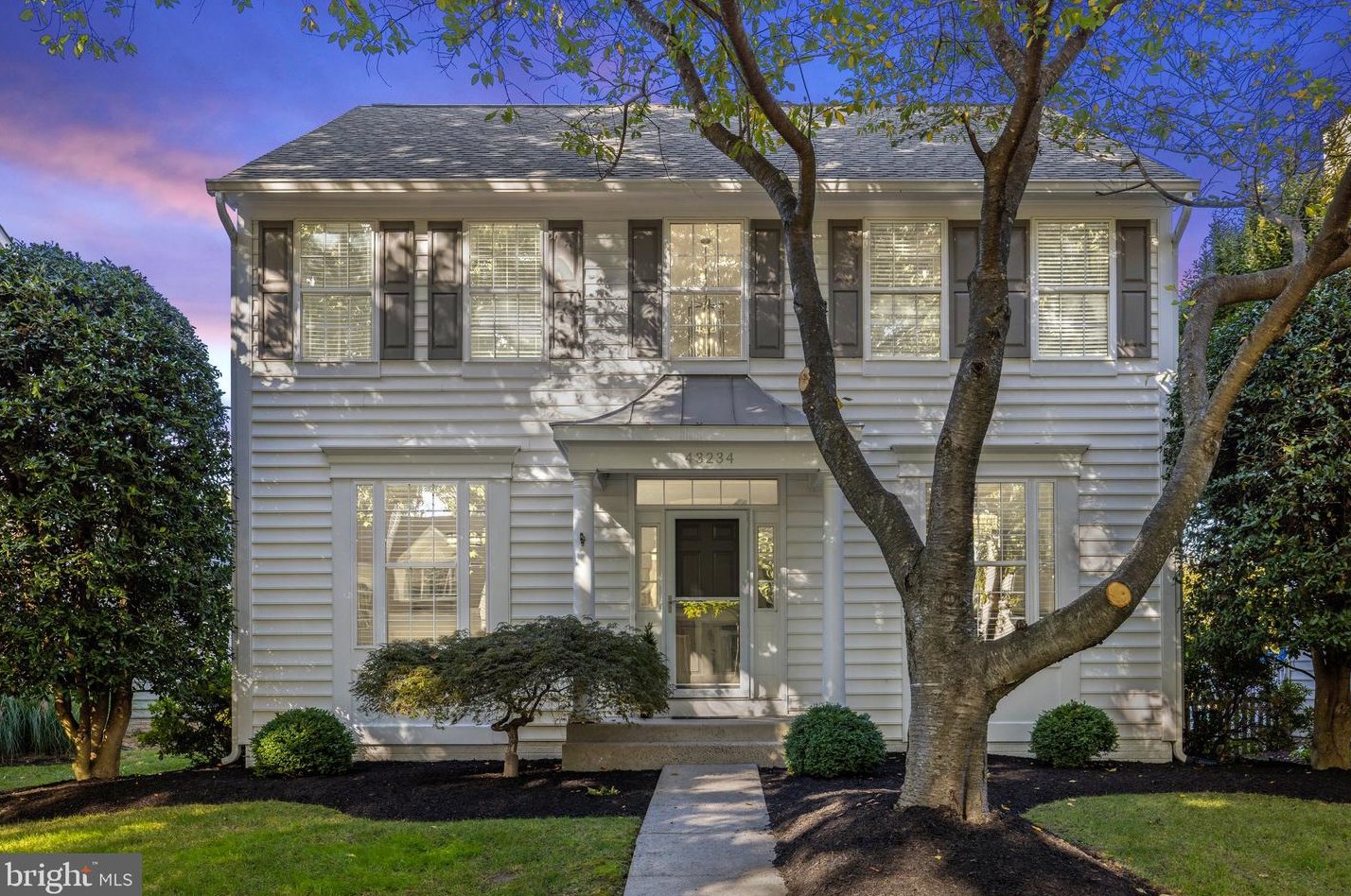 43234 Chase St, Fairfax, VA 20152-4428