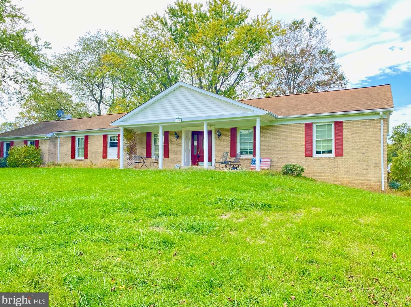 13465 Harpers Ferry Rd, Purcellville, VA 20132