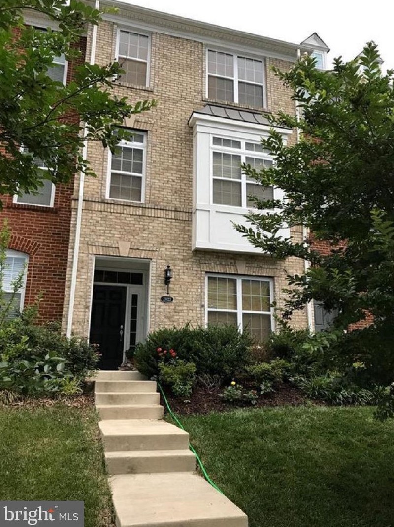 23123 Sunbury St, Ashburn, VA 20148