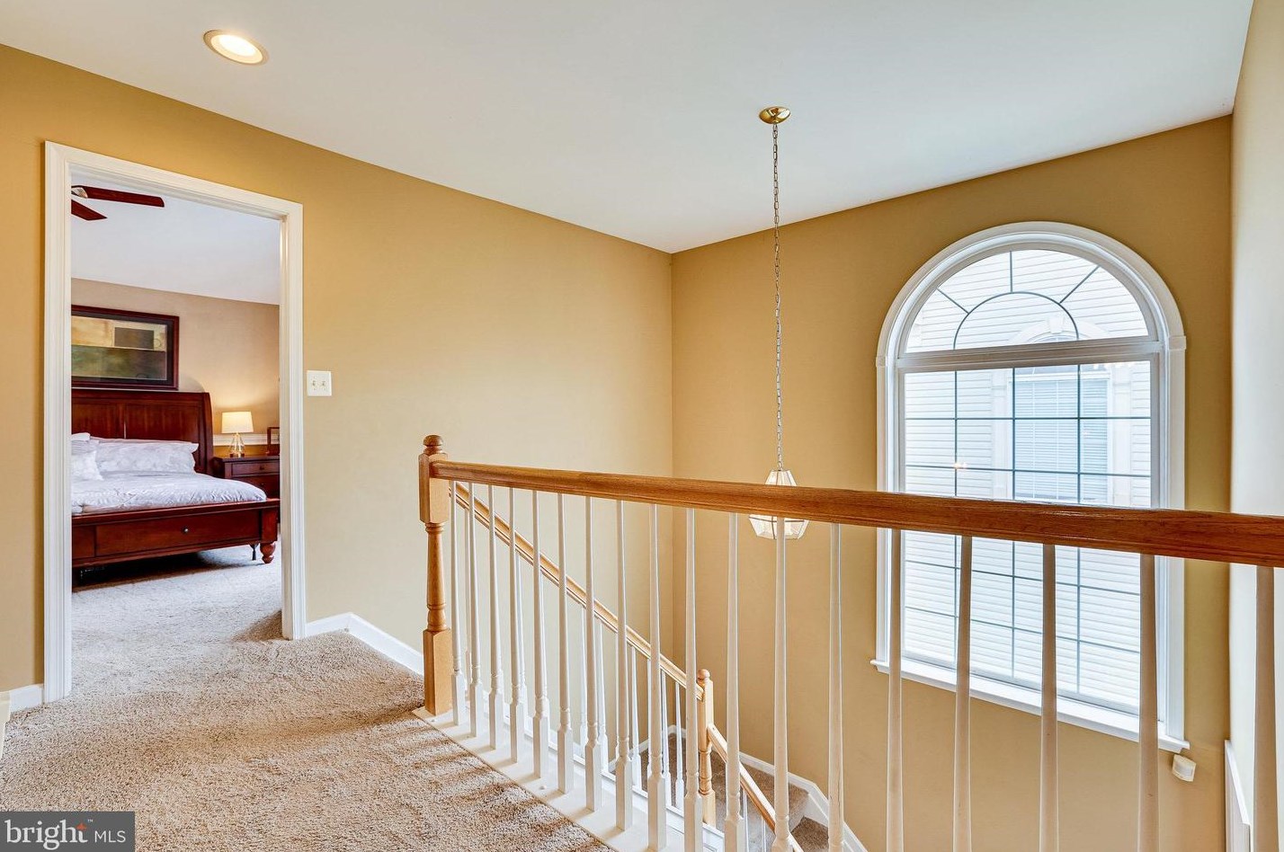 46683 Cavendish Sq, Sterling VA  20165-4324 exterior