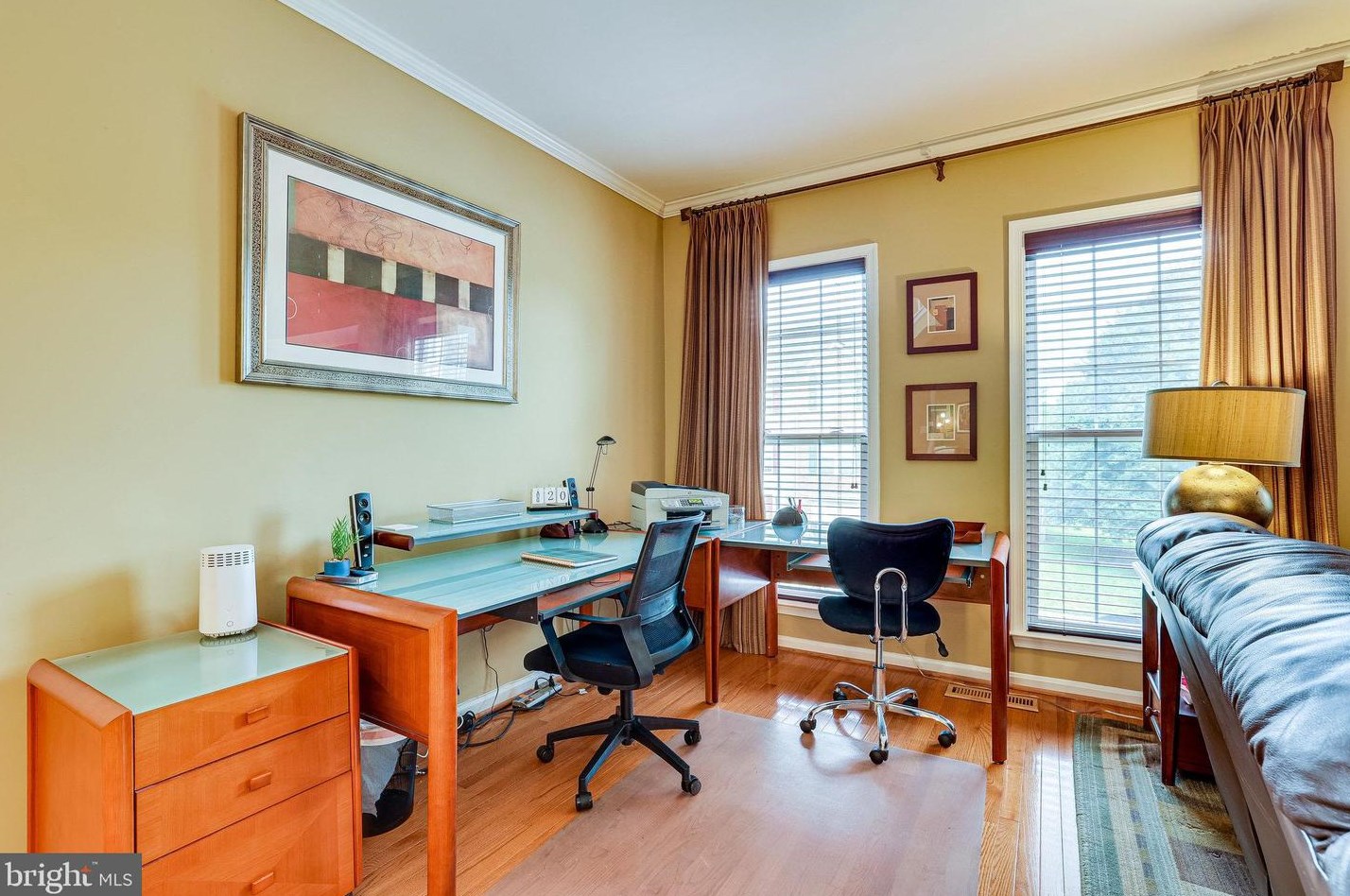 46683 Cavendish Sq, Sterling VA  20165-4324 exterior