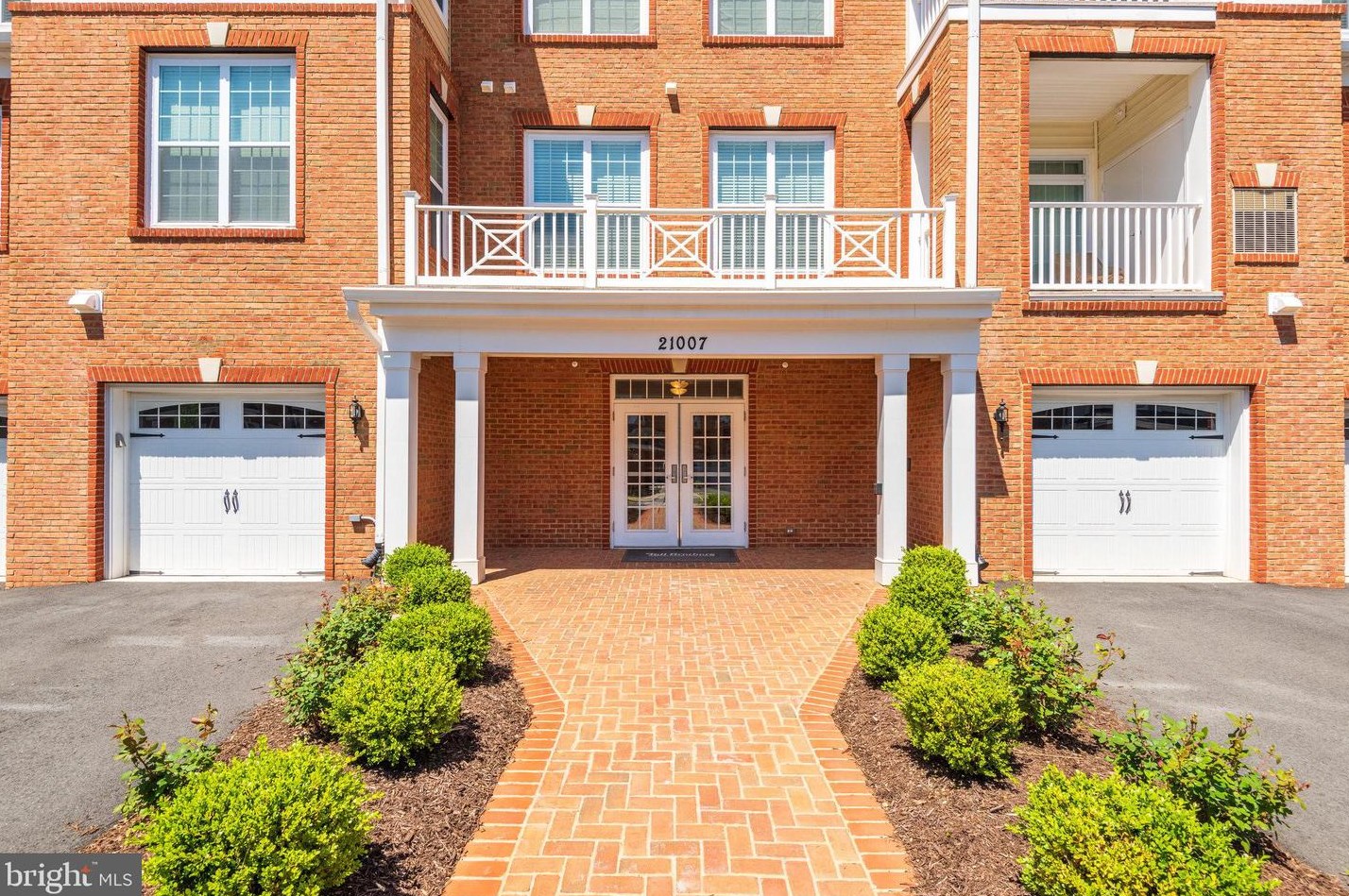 21007 Rocky Knoll Square #303, Ashburn, VA 20147