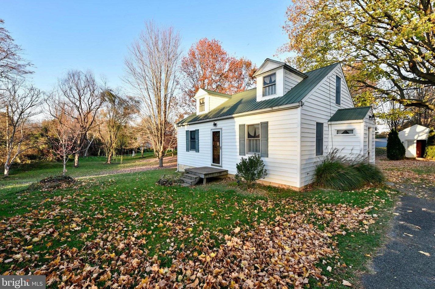 17398 Hamilton Station Rd, Hamilton, VA 20158