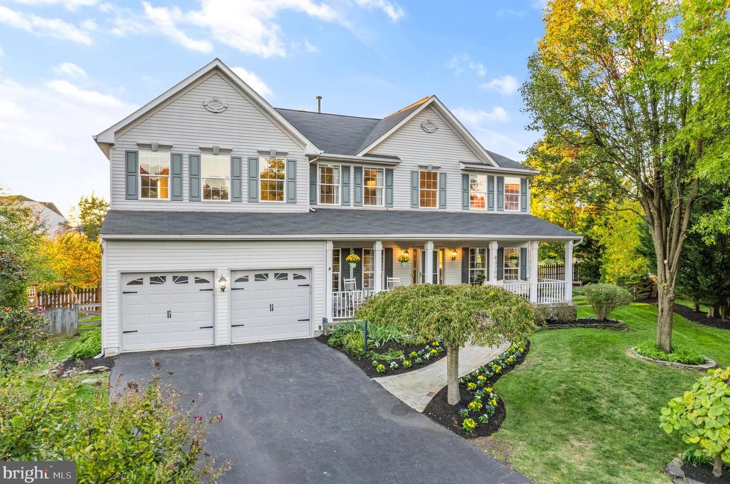 43700 Raleigh Pl, Ashburn, VA 20147-2383