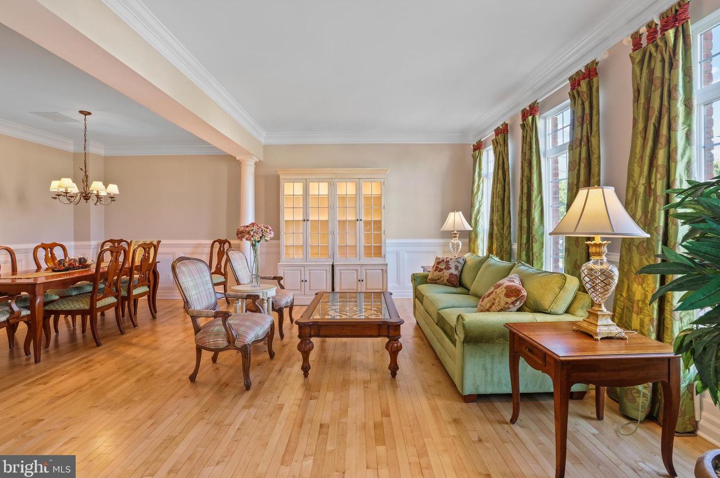 43265 Morven Sq, Ashburn, VA 20147