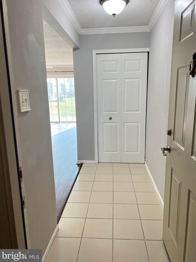 1105 Huntmaster Terrace Ne #101, Leesburg, VA 20176