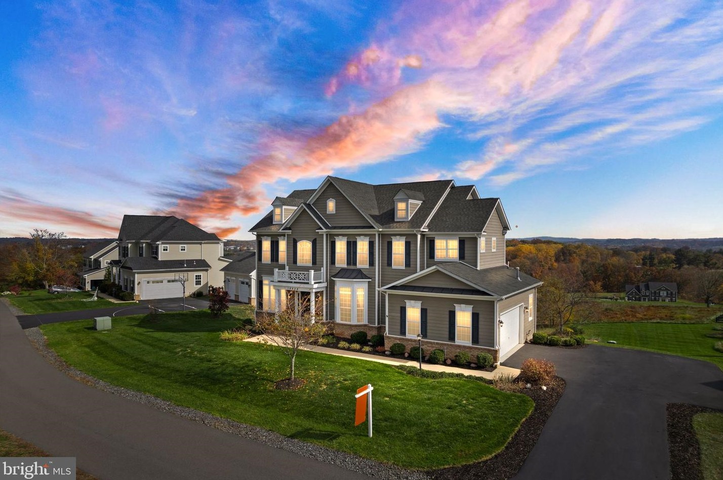 18604 Humphery Ln, Purcellville, VA 20132