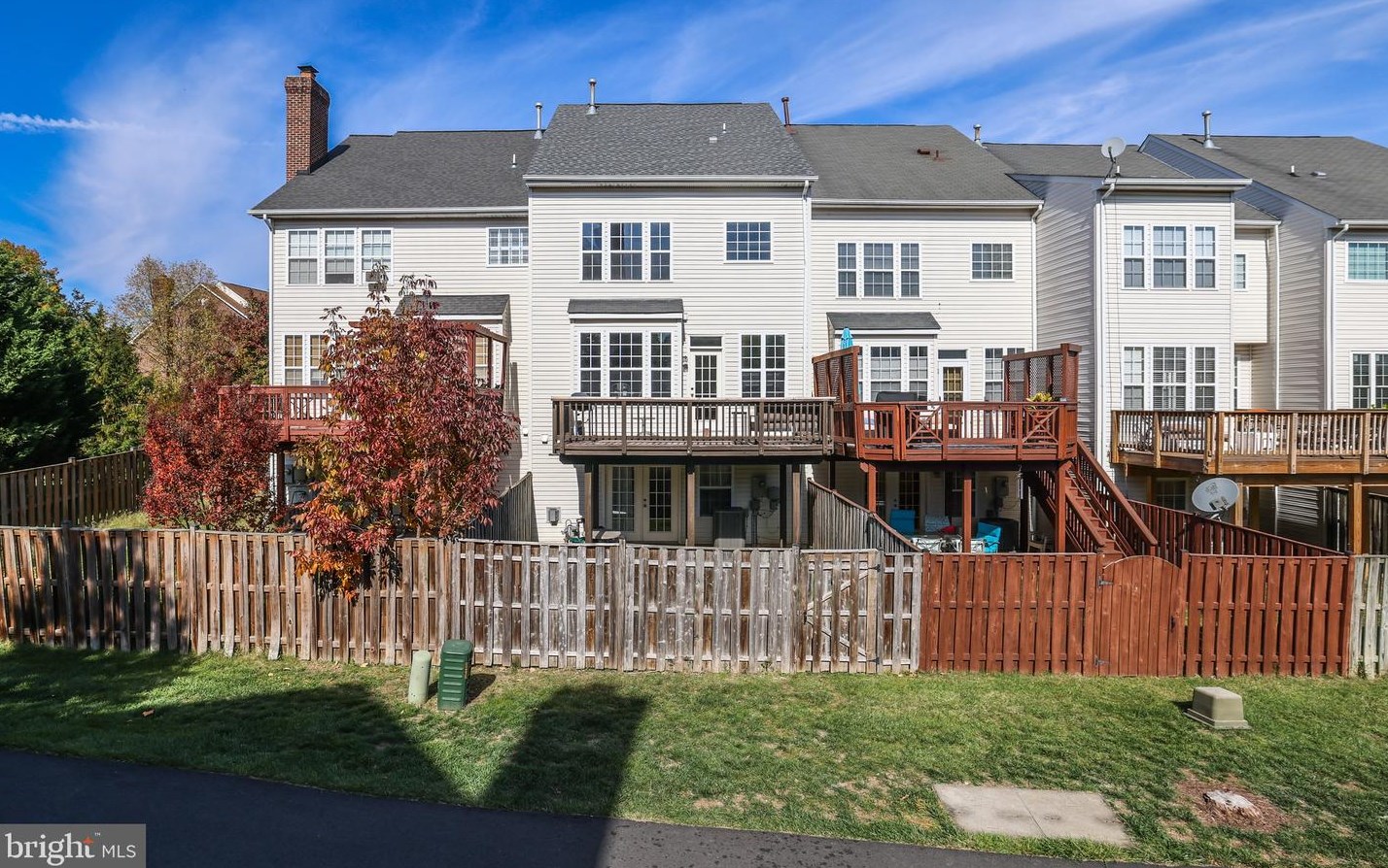 623 Springhouse Square Se, Leesburg, VA 20175